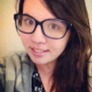 Meet your Posher, Caitlyn